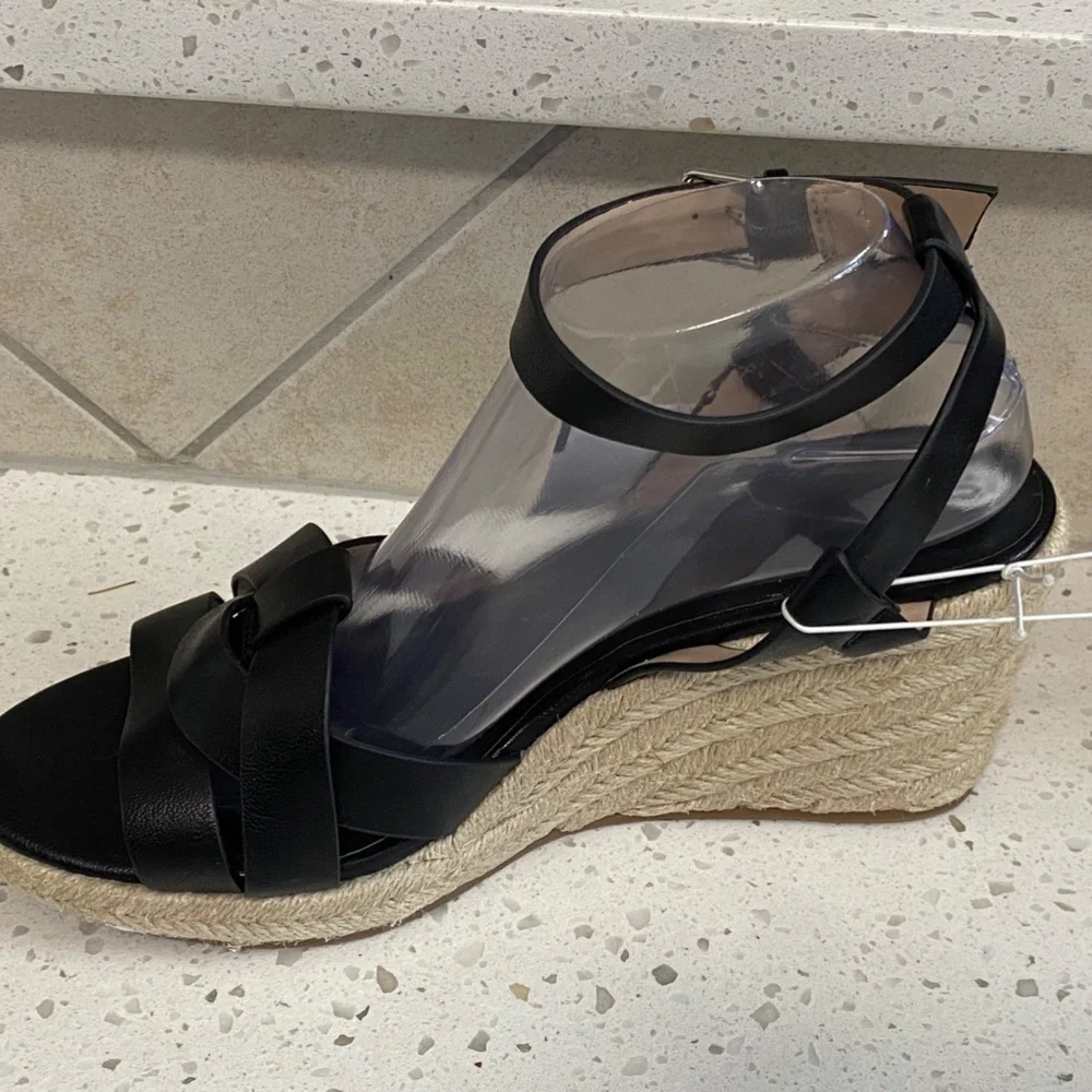 NWT Market & Spruce Black Wedge Sandals